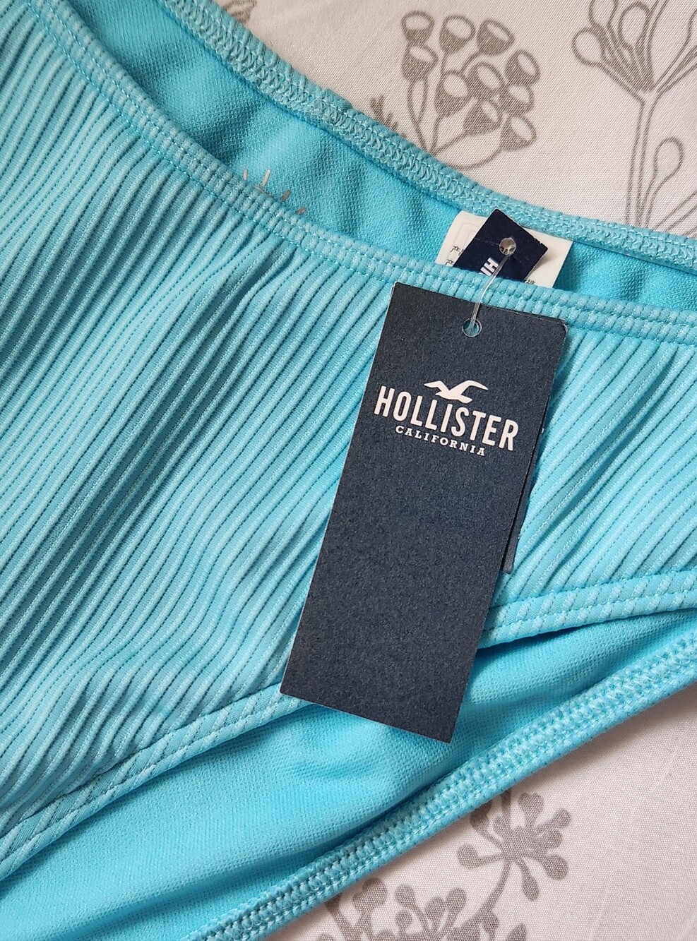 Hollister High-Leg Swim Bottom - Picture 2 of 9